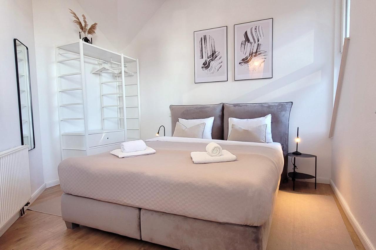 Grosse Penthouse Ferienwohnung Mit Meerblick, Sonnenterrasse & Luxusbad Von "Momentic" Sierksdorf Luaran gambar